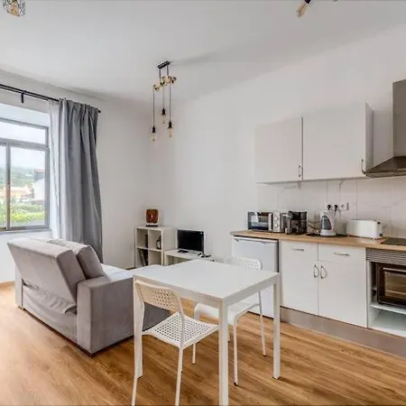 Casas Da Travessa T0 T2 T3 Horta (Azores)