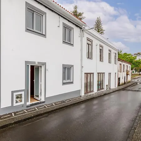 Casas Da Travessa T0 T2 T3 Horta (Azores)