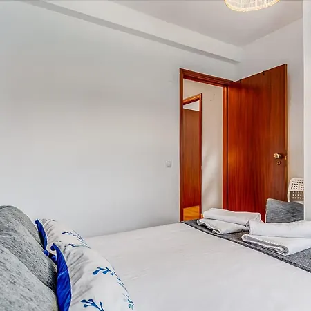 Casas Da Travessa T0 T2 T3 *